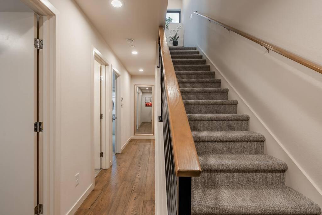 West Seattle'S Modern Townhome Εξωτερικό φωτογραφία