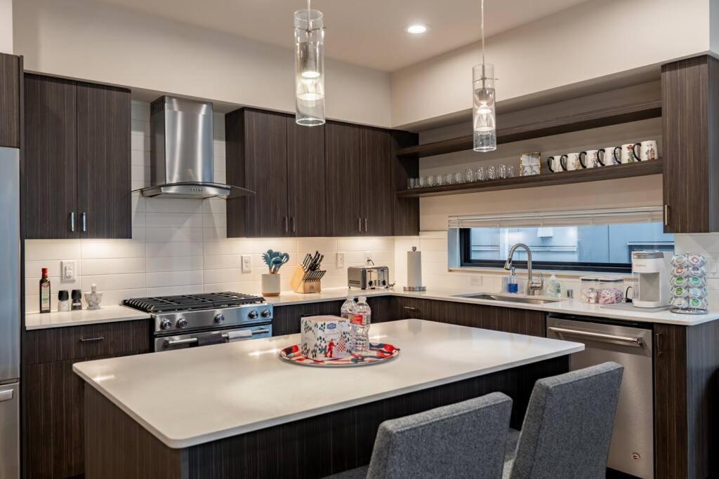 West Seattle'S Modern Townhome Εξωτερικό φωτογραφία